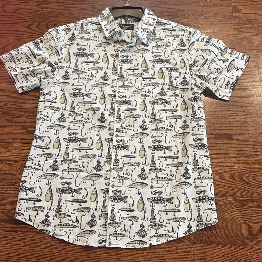 Visitor Premium men’s fishing lure button down shirt short sleeve cotton Med - Picture 9 of 10